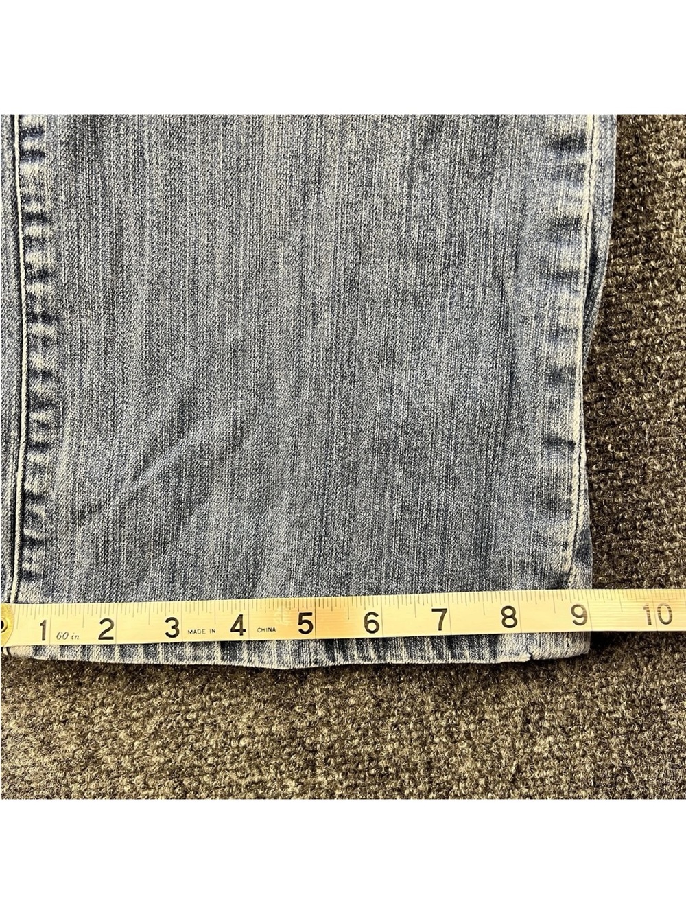 Vintage Y2K Sasson Bootcut Jeans Womens 12 Embroidered Wing Pockets Faded 33x31 - Picture 7 of 13